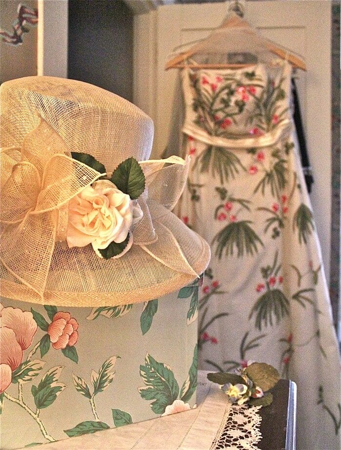 Dress and Hat for England