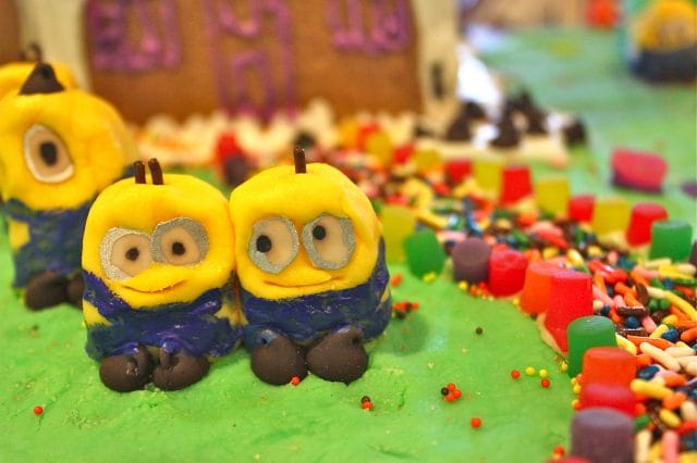 Gingerbread house men