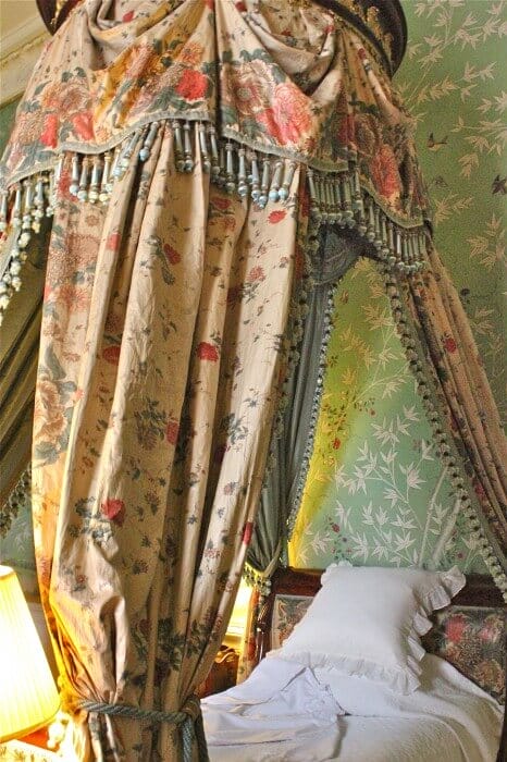 bedroom at chatsworth
