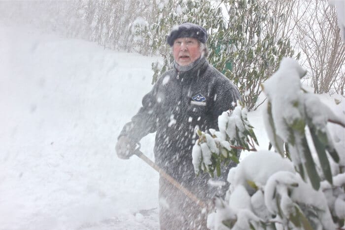 He throws snow at me!