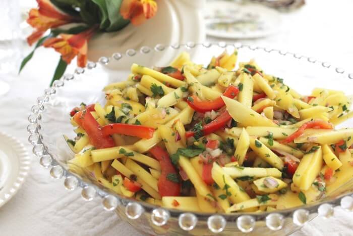 spicy mango salad