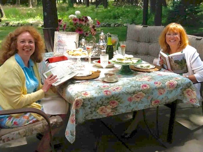 Linda and Kathy in Ohio