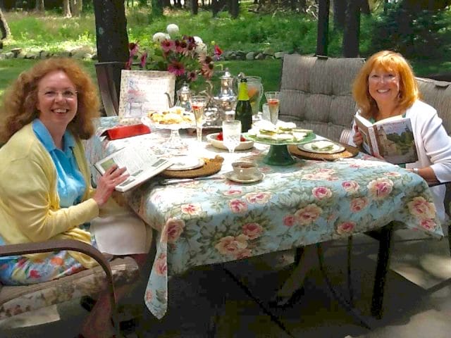 Linda and Kathy in Ohio