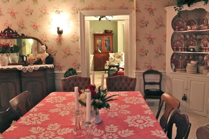 dining room after Christmas